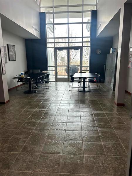 Cafeteria clean